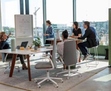 Wie KI das Büro neu sortiert